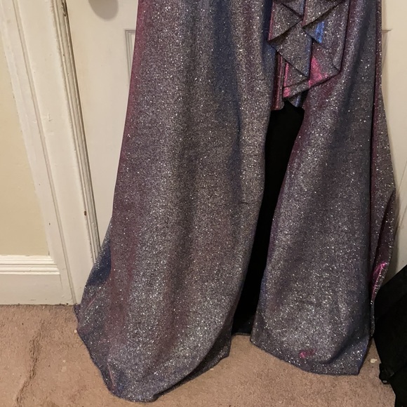 Glitter Evening Dress - Picture 3 of 4